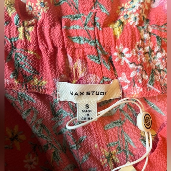 NWT Max Studio shorts tie waist, floral coral color. Women’s size small - Picture 6 of 9